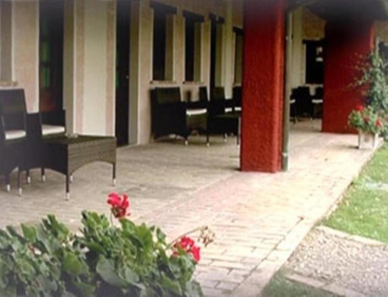 בית הארחה בוואניה 	Il Poggio Dei Pettirossi מראה חיצוני תמונה